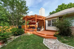 905 Mill Spring Dr, Garland, TX 75040 - Photo 23