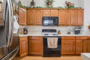 905 Mill Spring Dr, Garland, TX 75040 - Photo 9