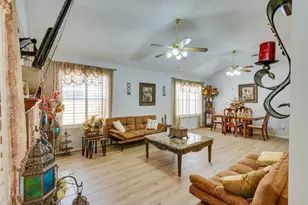 905 Mill Spring Dr, Garland, TX 75040 - Photo 7