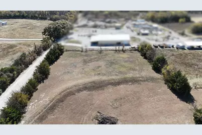 238 Spain Road, Van Alstyne, TX 75495 - Photo 5