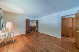 327 S 4th St, Wylie, TX 75098 - Photo 17