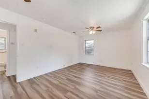 1412 Woodcrest Dr, Mesquite, TX 75149 - Photo 9