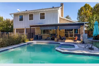 500 S Cottonwood Drive, Richardson, TX 75080 - Photo 13