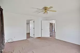 201 Fox Run Rd, Cleburne, TX 76033 - Photo 19