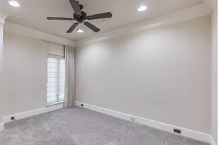 501 Samuels Ave, Fort Worth, TX 76102 - Photo 23