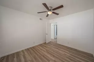 4821 Jerri Ln, Haltom City, TX 76117 - Photo 23