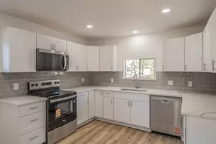 4821 Jerri Ln, Haltom City, TX 76117 - Photo 11