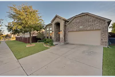 2600 Pioneer Drive, Denton, TX 76210 - Photo 3