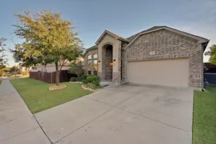 2600 Pioneer Dr, Denton, TX 76210 - Photo 3
