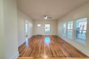 110 W Morton St, Denison, TX 75021 - Photo 5