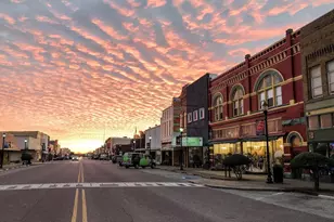 110 W Morton St, Denison, TX 75021 - Photo 25