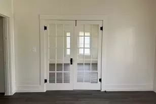 712 E Main St, Whitesboro, TX 76273 - Photo 9