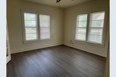 712 E Main Street, Whitesboro, TX 76273 - Photo 5