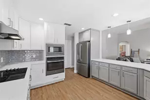 407 Valley View Ln, Krum, TX 76249 - Photo 13