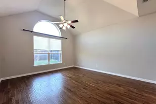 2453 Ranchview Dr, Little Elm, TX 75068 - Photo 9