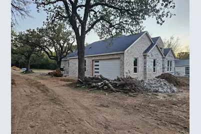 3216 Collin Street, Fort Worth, TX 76119 - Photo 3