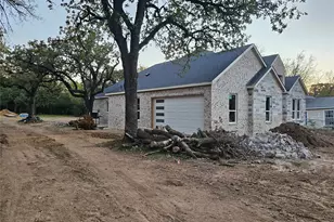 3216 Collin St, Fort Worth, TX 76119 - Photo 3