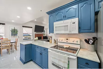 305 Maverick Trail, Oak Point, TX 75068 - Photo 19