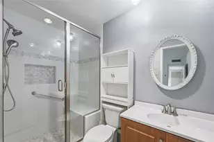 1721 Dell Oak Dr, Garland, TX 75040 - Photo 9