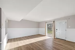 1721 Dell Oak Dr, Garland, TX 75040 - Photo 3