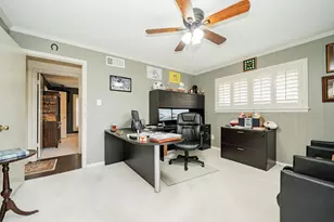 9511 Fallbrook Dr, Dallas, TX 75243 - Photo 37