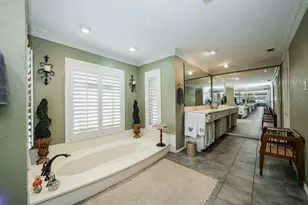 9511 Fallbrook Dr, Dallas, TX 75243 - Photo 29