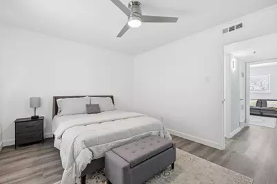 9829 Park Lane Court #B, Dallas, TX 75220 - Photo 21