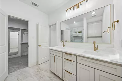 8321 Raymond Avenue, White Settlement, TX 76108 - Photo 21