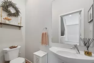 2280 N Fitzhugh Ave, Dallas, TX 75204 - Photo 13