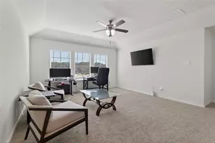 8129 Trudy Ln, Fort Worth, TX 76120 - Photo 23