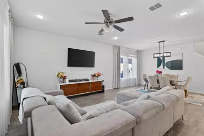 8129 Trudy Lane, Fort Worth, TX 76120 - Photo 7