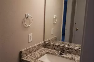 808-810 Red Bud Dr, DeSoto, TX 75115 - Photo 19