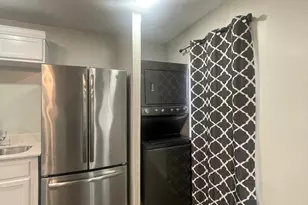 313 E Mitchell St, Arlington, TX 76010 - Photo 5