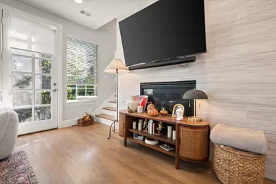 1900 Caddo Street #4, Dallas, TX 75204 - Photo 19