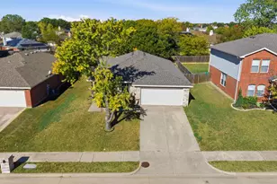 8704 Serenity Way, Denton, TX 76210 - Photo 5