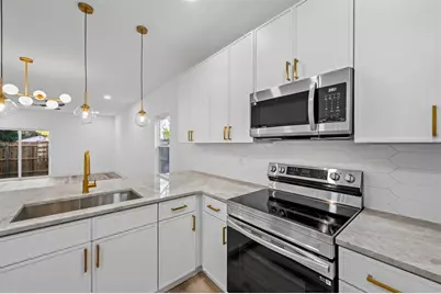 2413 Easley, Dallas, TX 75215 - Photo 9