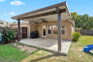 2401 Creekdale Dr, Denton, TX 76210 - Photo 25