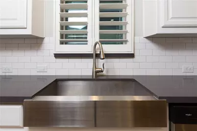 8513 Pine Valley Drive, McKinney, TX 75070 - Photo 15