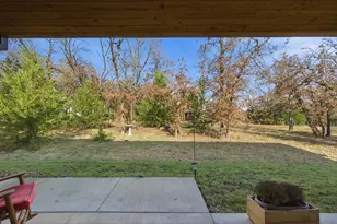 114 Bear Cat Ct, Alvord, TX 76225 - Photo 35