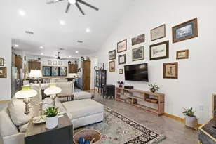 114 Bear Cat Ct, Alvord, TX 76225 - Photo 13