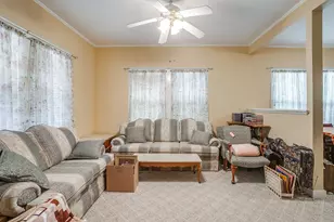 1041 W Vanderbilt St, Stephenville, TX 76401 - Photo 15