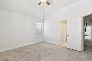 716 Nathanael Greene Ct, Aubrey, TX 76227 - Photo 31