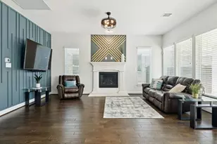 716 Nathanael Greene Ct, Aubrey, TX 76227 - Photo 9