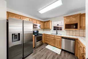 324 Tolbert Ave, Sherman, TX 75092 - Photo 11