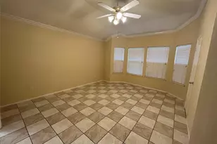 1120 Deer Valley Ln, Arlington, TX 76001 - Photo 7