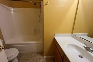 1120 Deer Valley Ln, Arlington, TX 76001 - Photo 13