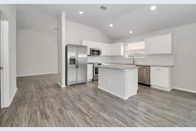 5528 Ridge View Drive, Watauga, TX 76137 - Photo 9