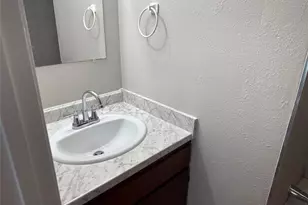 3031 Medina St, Irving, TX 75061 - Photo 11