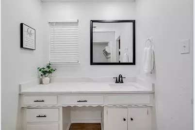 341 Dian Street, Burleson, TX 76028 - Photo 13