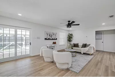 341 Dian Street, Burleson, TX 76028 - Photo 5